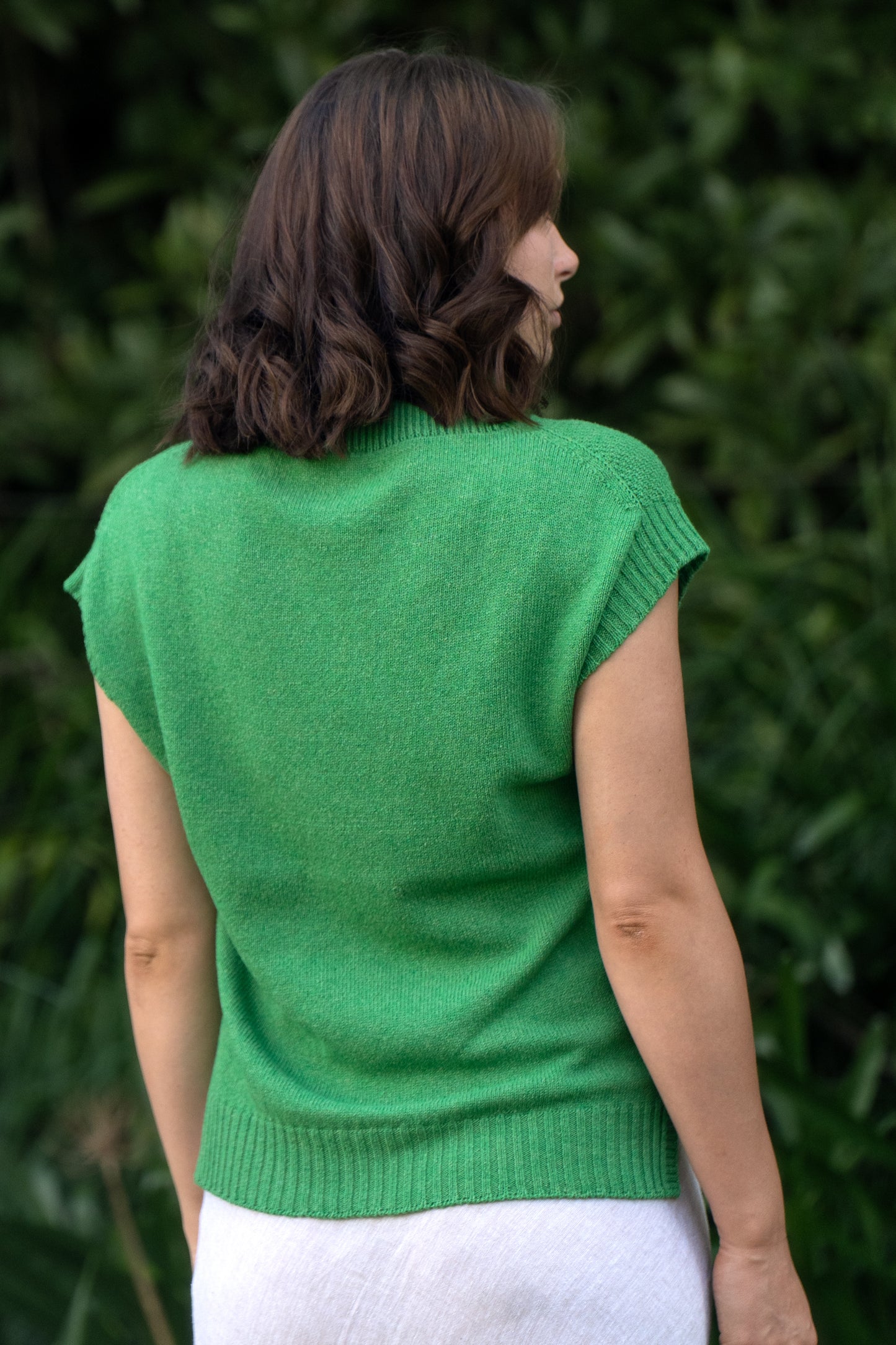 Evie Textured Cotton/Merino Vest - Kelly Green