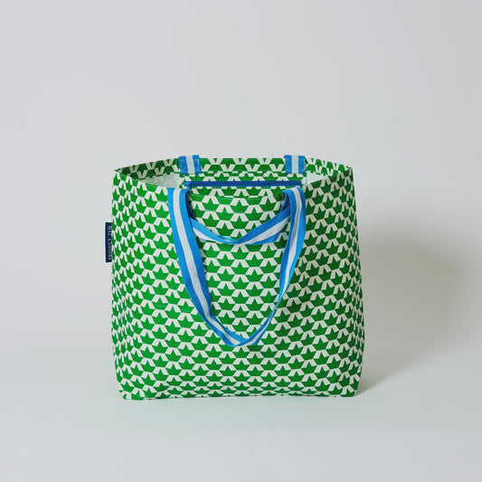 Medium Tote Bag - Boats