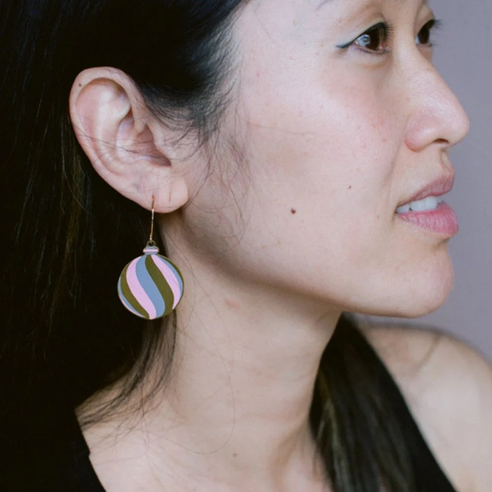 Midi Vintage Bauble in Gold, Pink & Grey