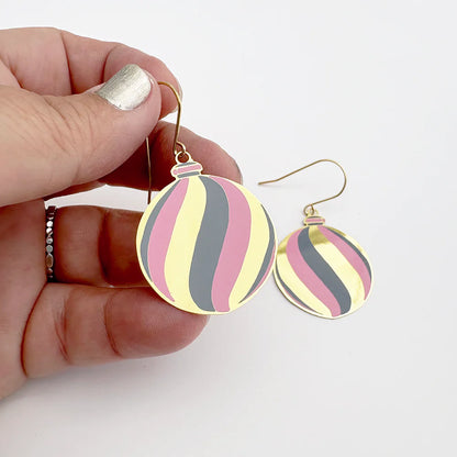 Midi Vintage Bauble in Gold, Pink & Grey