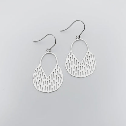 Mini Callisia Earrings in Silver