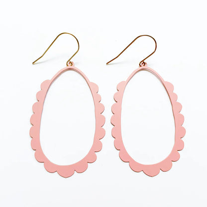 Scallop Hoop Earrings - Light Pink