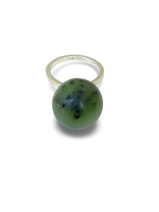 Jade & Sterling Silver Ring #2: Te Whanau o Tamanui-te-ra, Large (RI-SP1L)