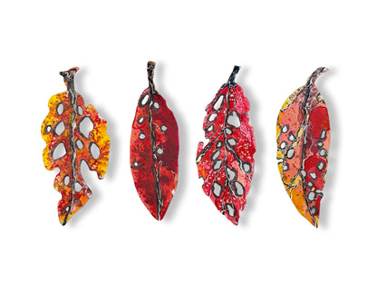 Small Pohutukawa Leaf (25213)