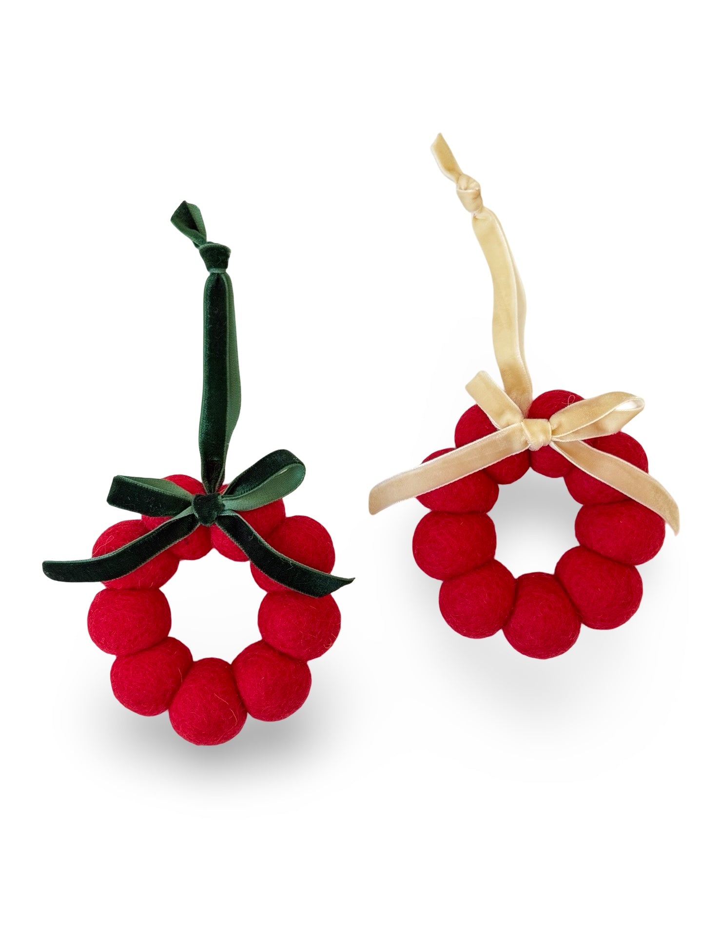 Bow Wreath - NZ Felted Wool - Red / Cream