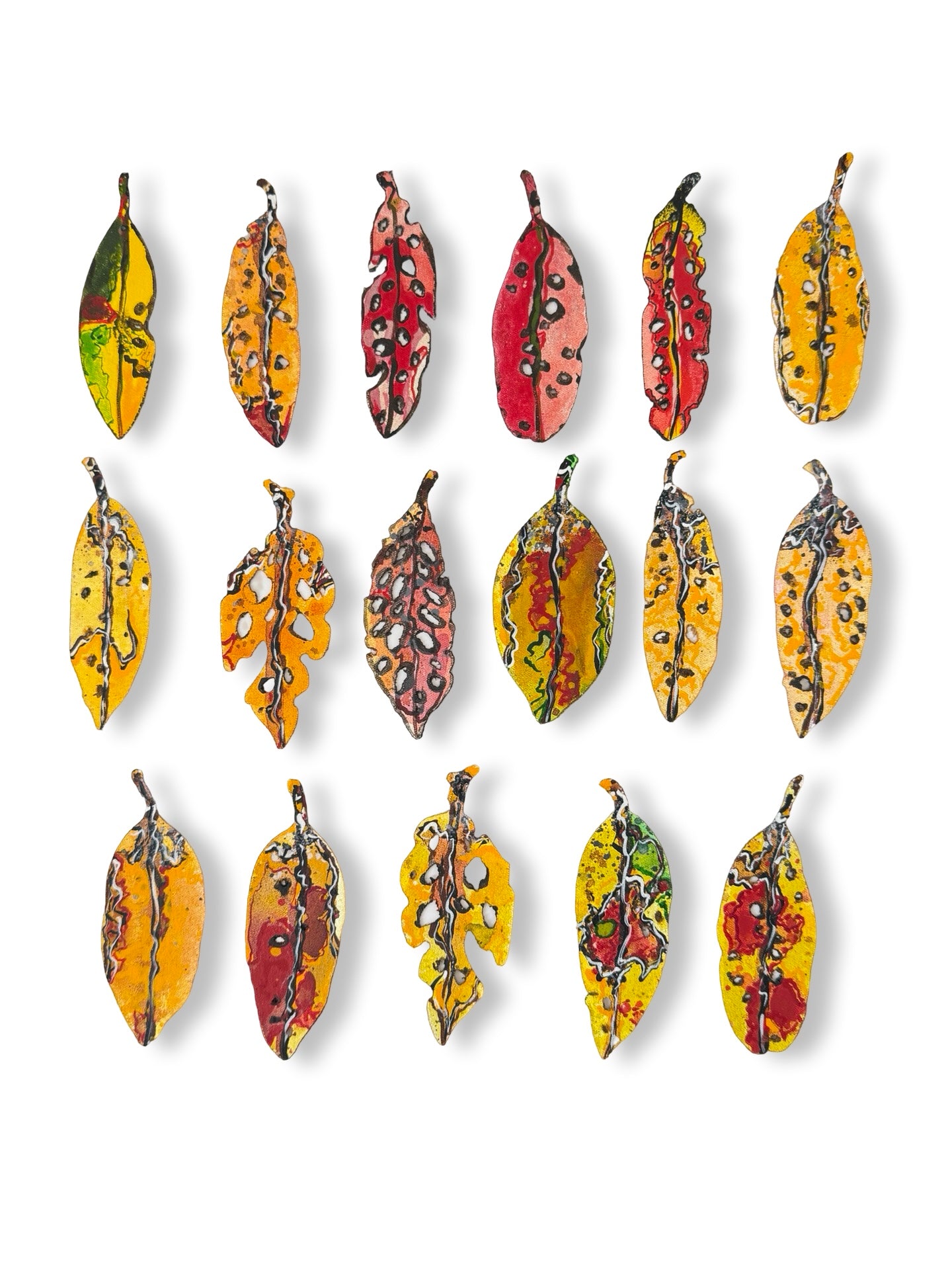 Tiny Pohutukawa Leaf (21138)