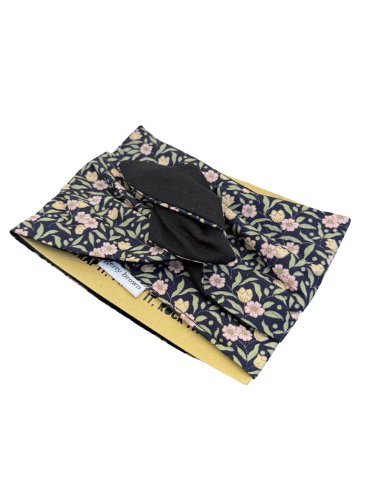 Girlband - Soft Pink Petite Flowers / Black