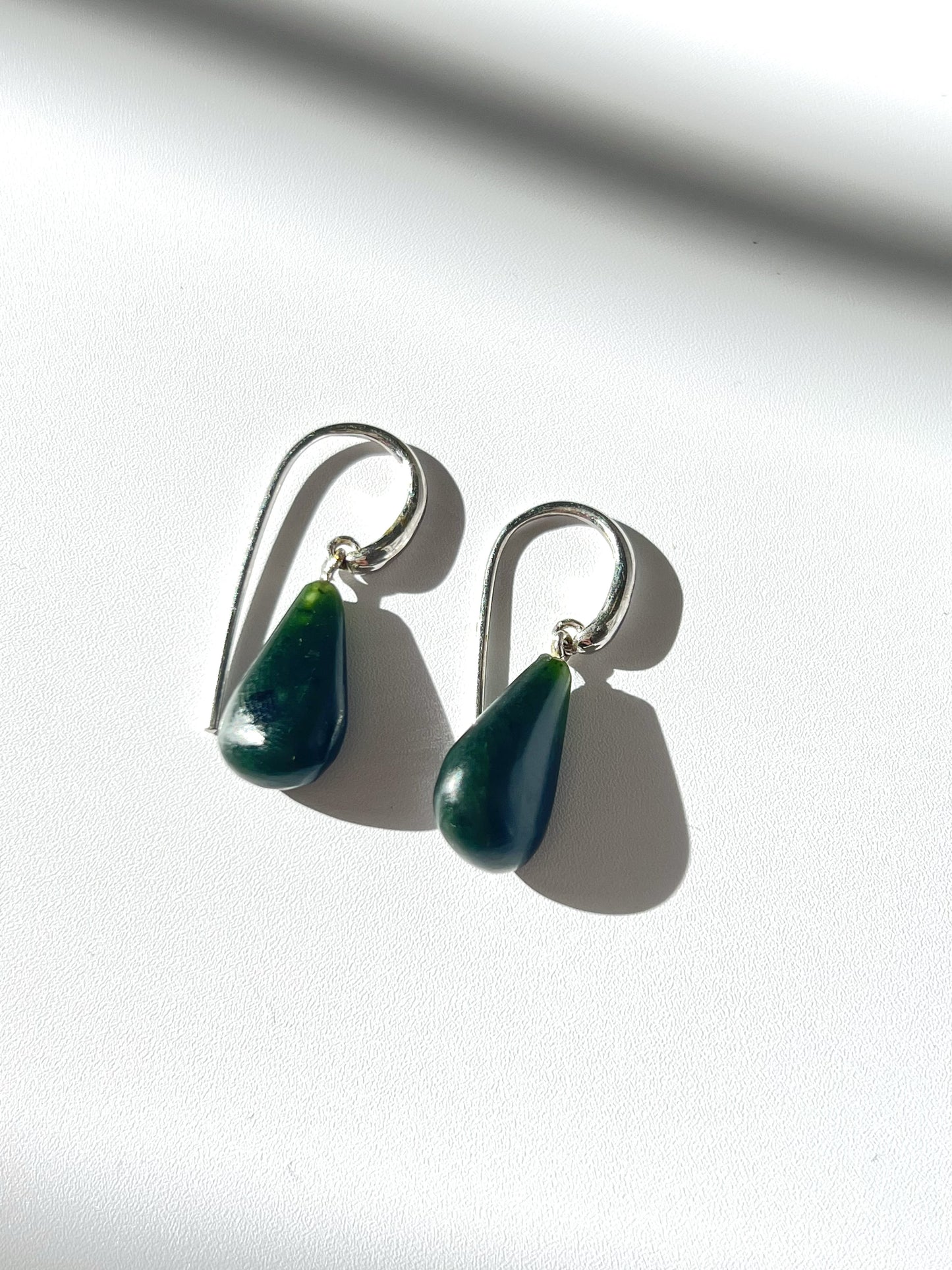 Greenstone & Silver Droplet Earrings (EA-DR3)