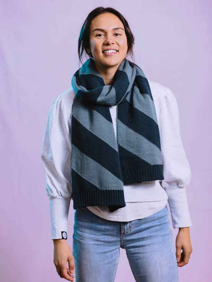 Ziggy Scarf - Navy / Blue