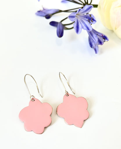 Fleur de Lis Earrings - Light Pink