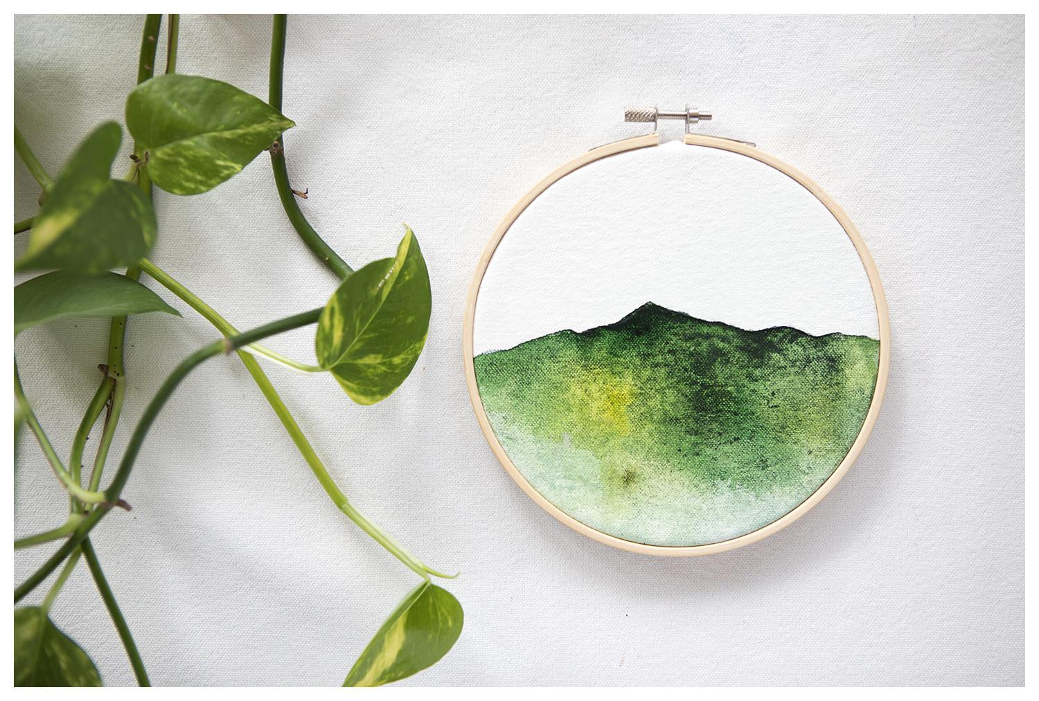 Landscape, Round - Small -