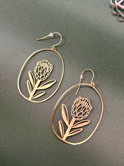 Protea Earrings in Gold