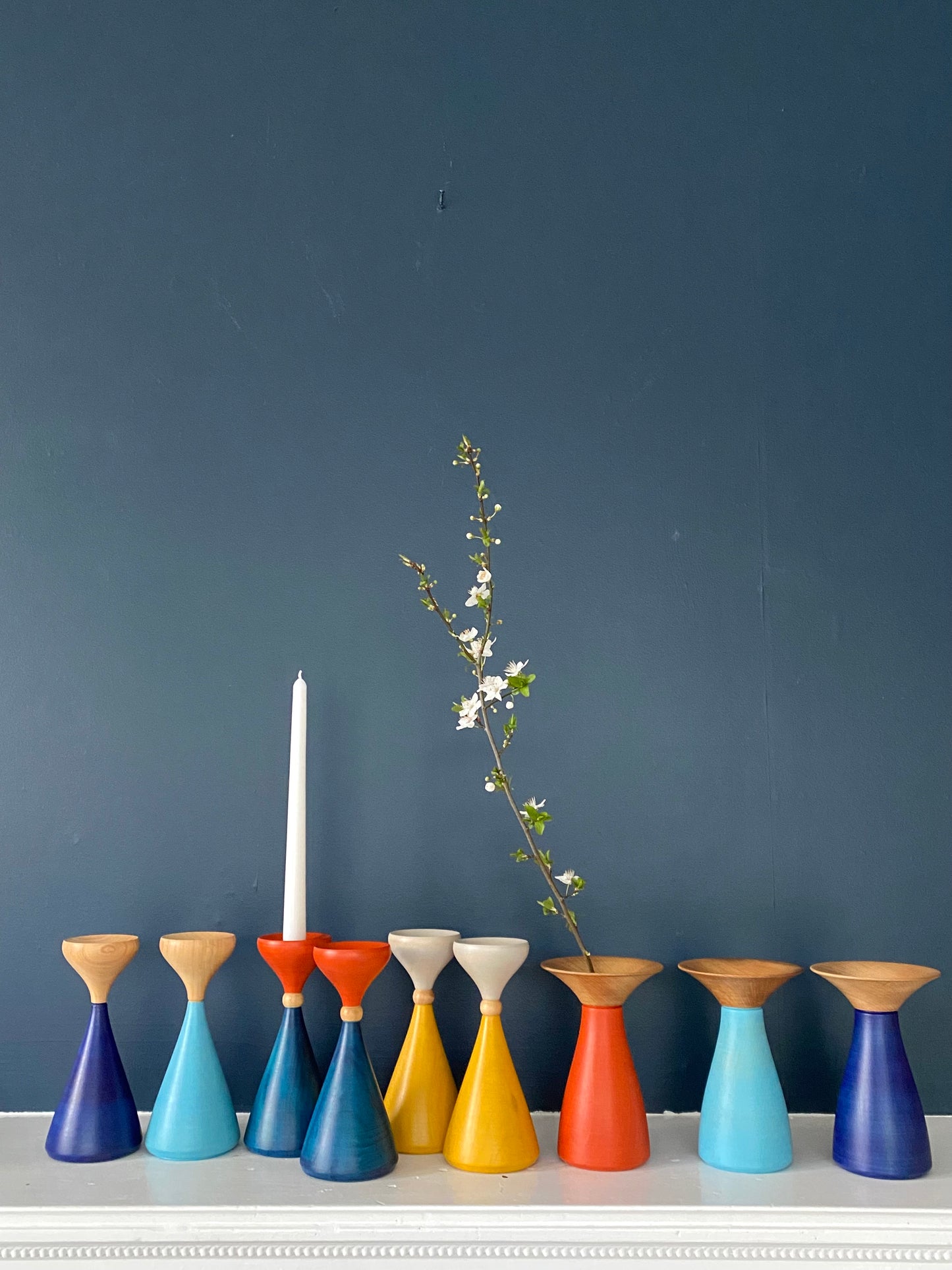 Candle Holder - Tulip Groove - Natural / Light Blue
