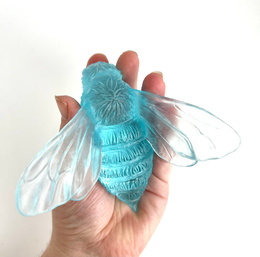 Bee - Limited Edition Raro Blue