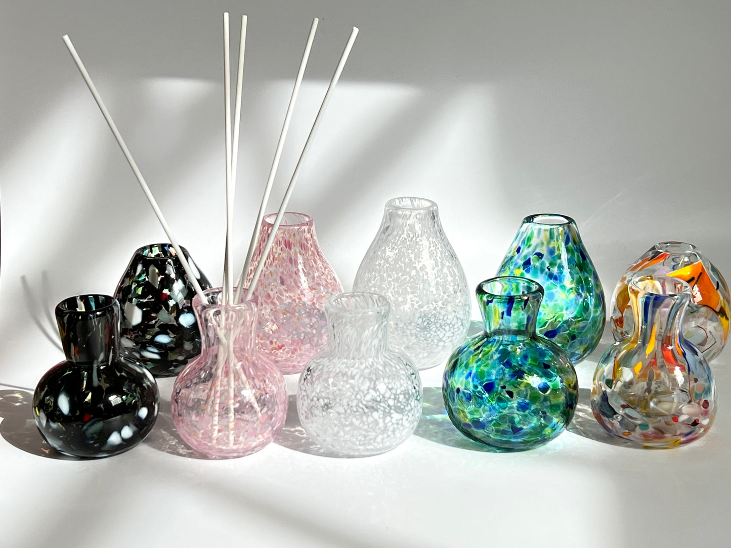 Handblown Glass Diffuser/Vase - Pinks with 2cm Opening