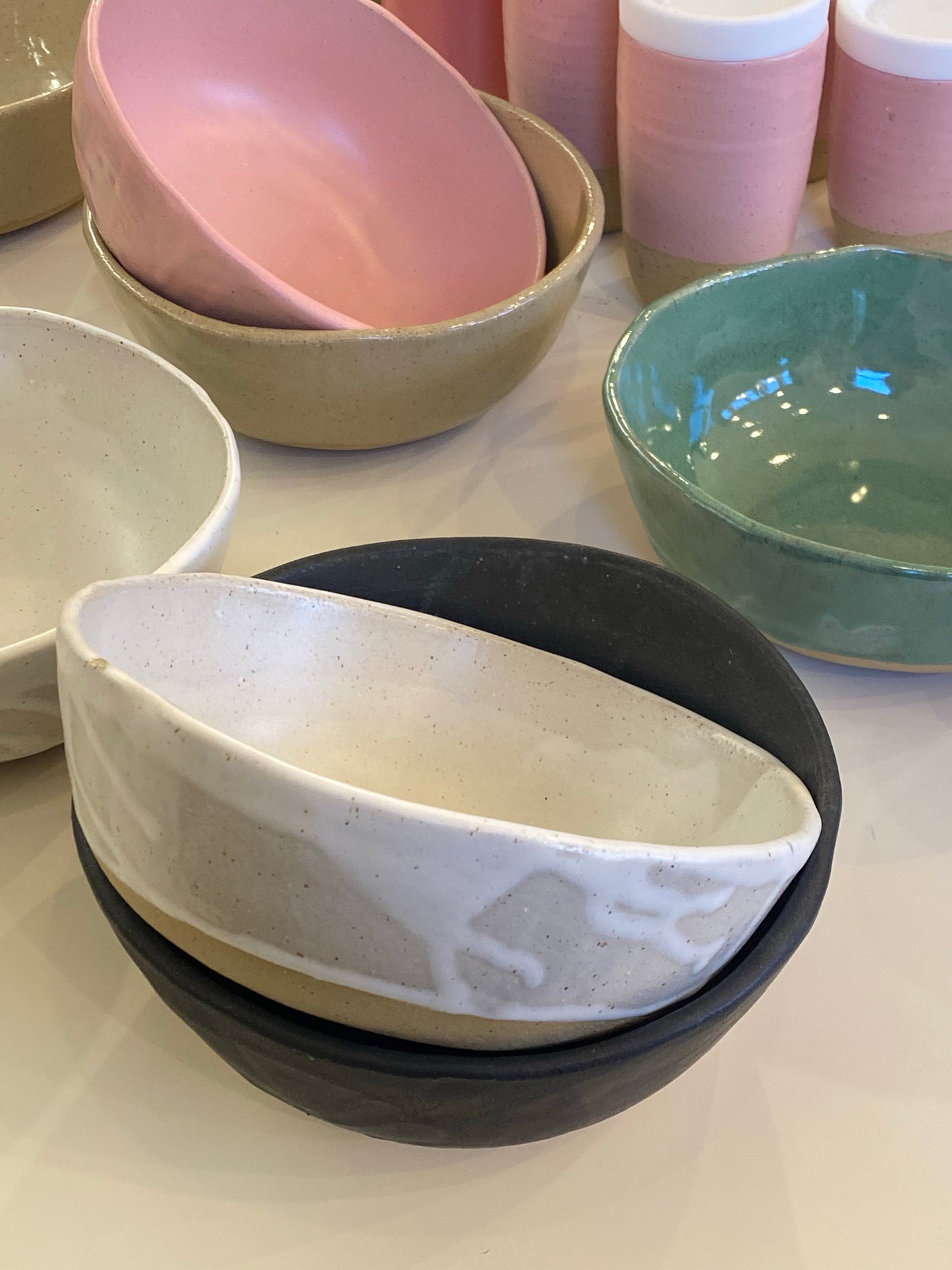 Ceramic Serving Bowl - Natural/White