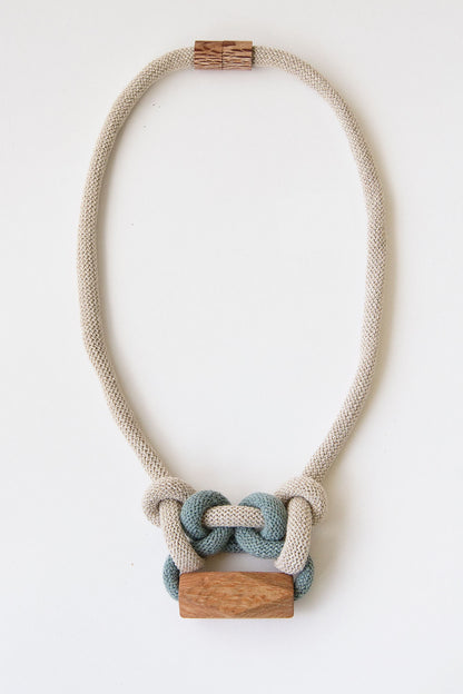 Two-Tone Knot and Bead Necklace - Blue, Natural