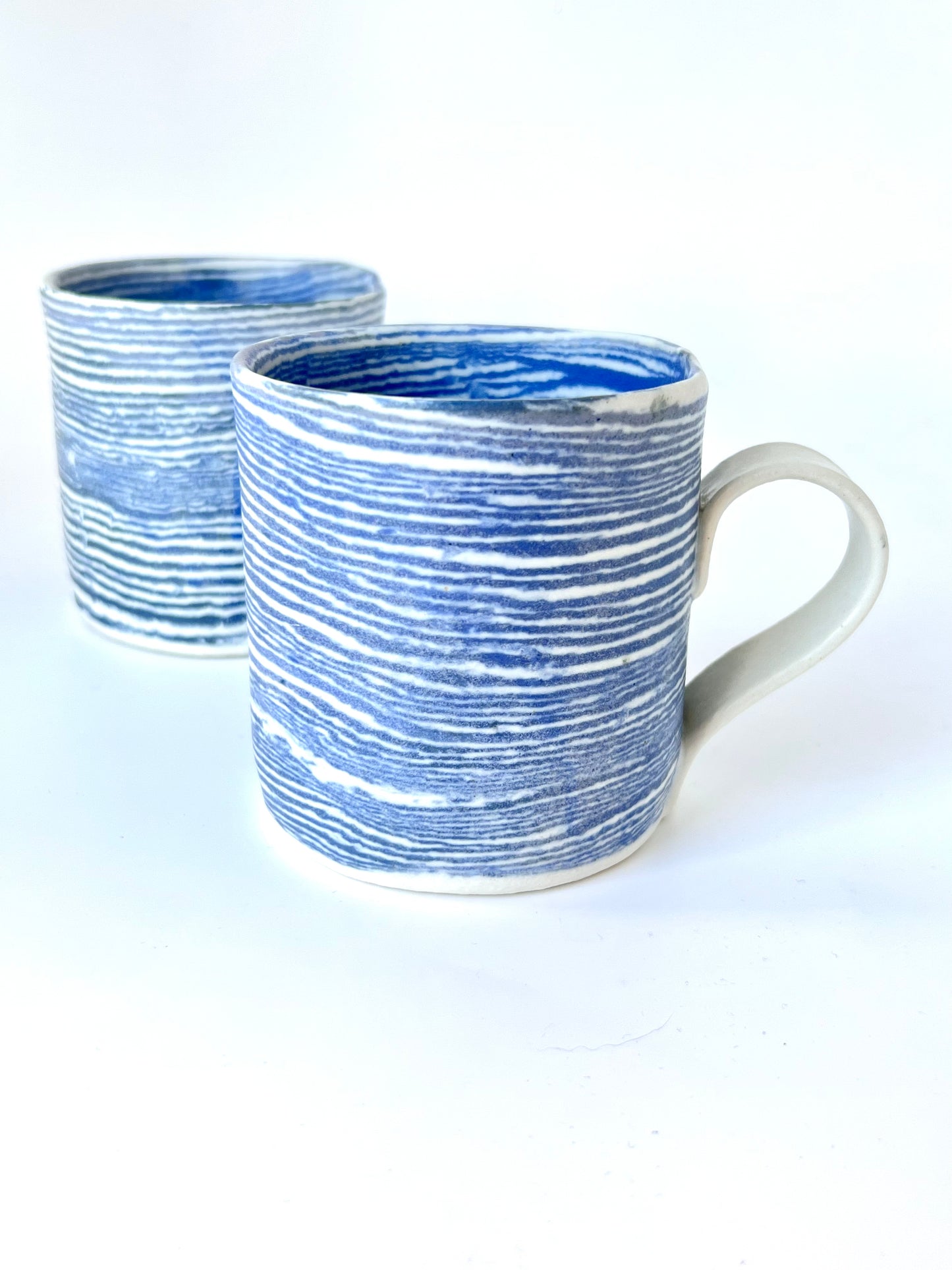 Ceramic Nerikomi Mug - Large - Dark Blue (skinny stripes)