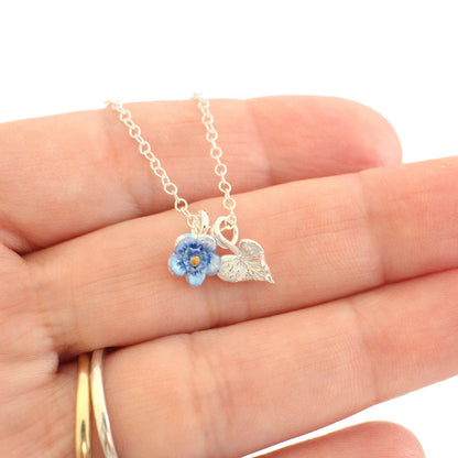 Sweetheart Forget Me Not Flower Necklace - Silver Heart)