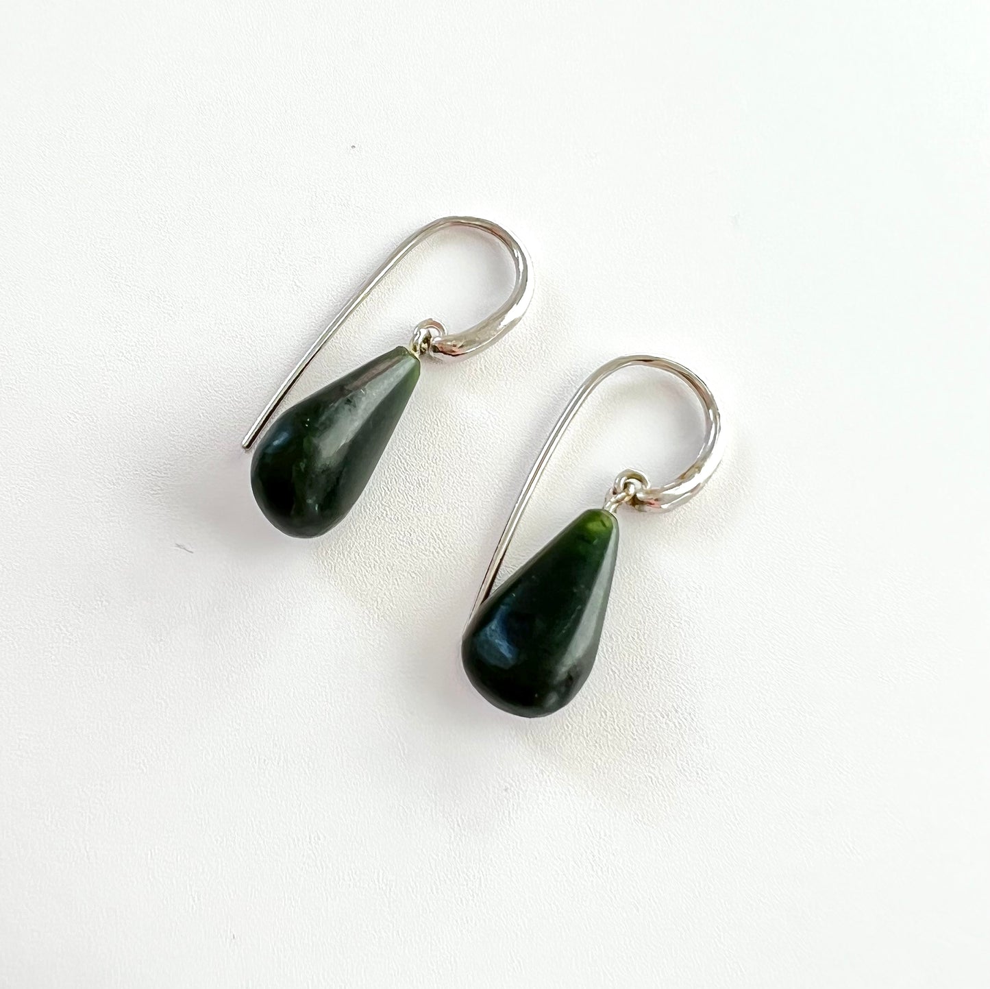 Greenstone & Silver Droplet Earrings (EA-DR3)