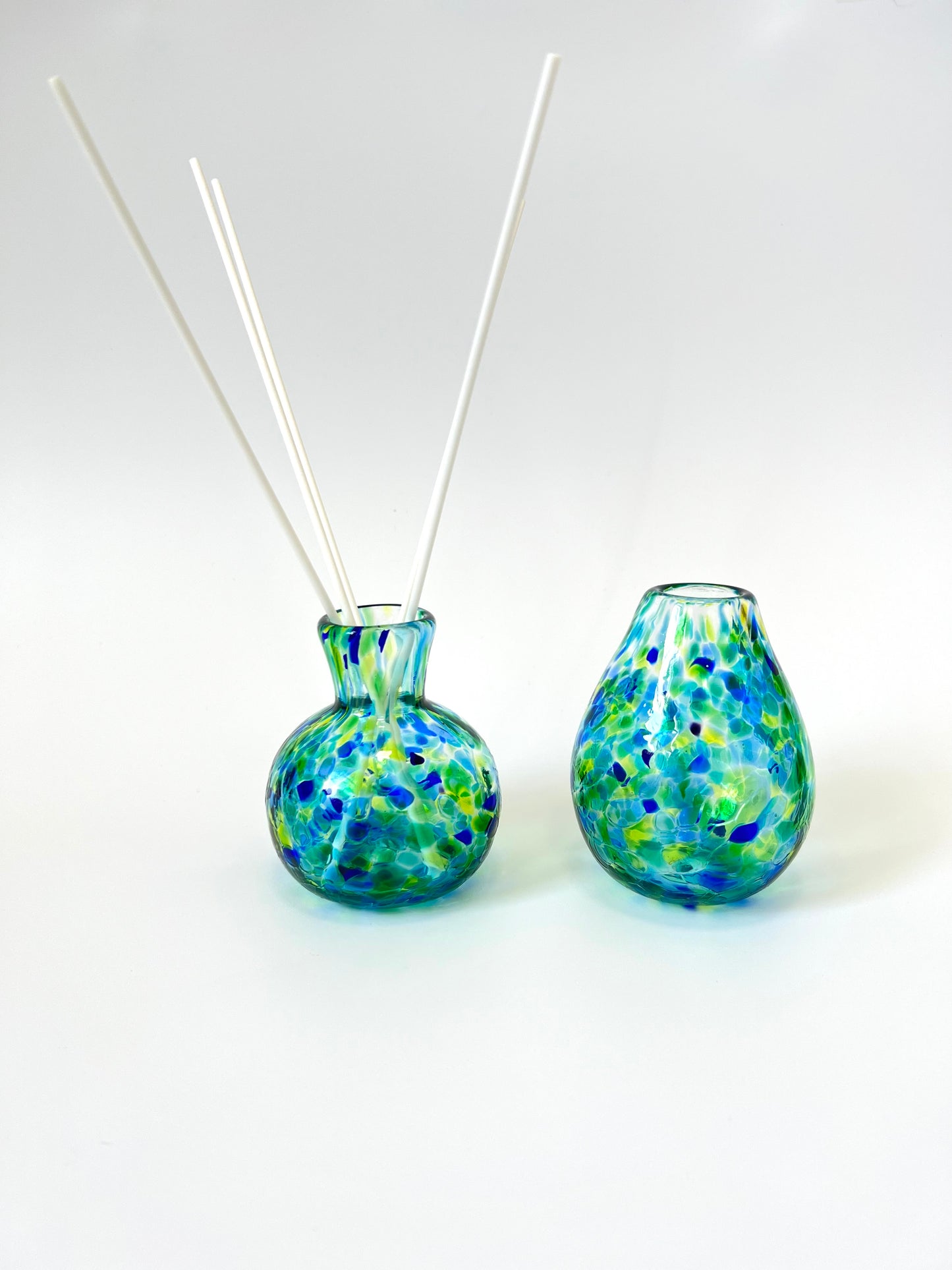 Handblown Glass Diffuser/Vase - Teal/Blue Green with 2cm Opening